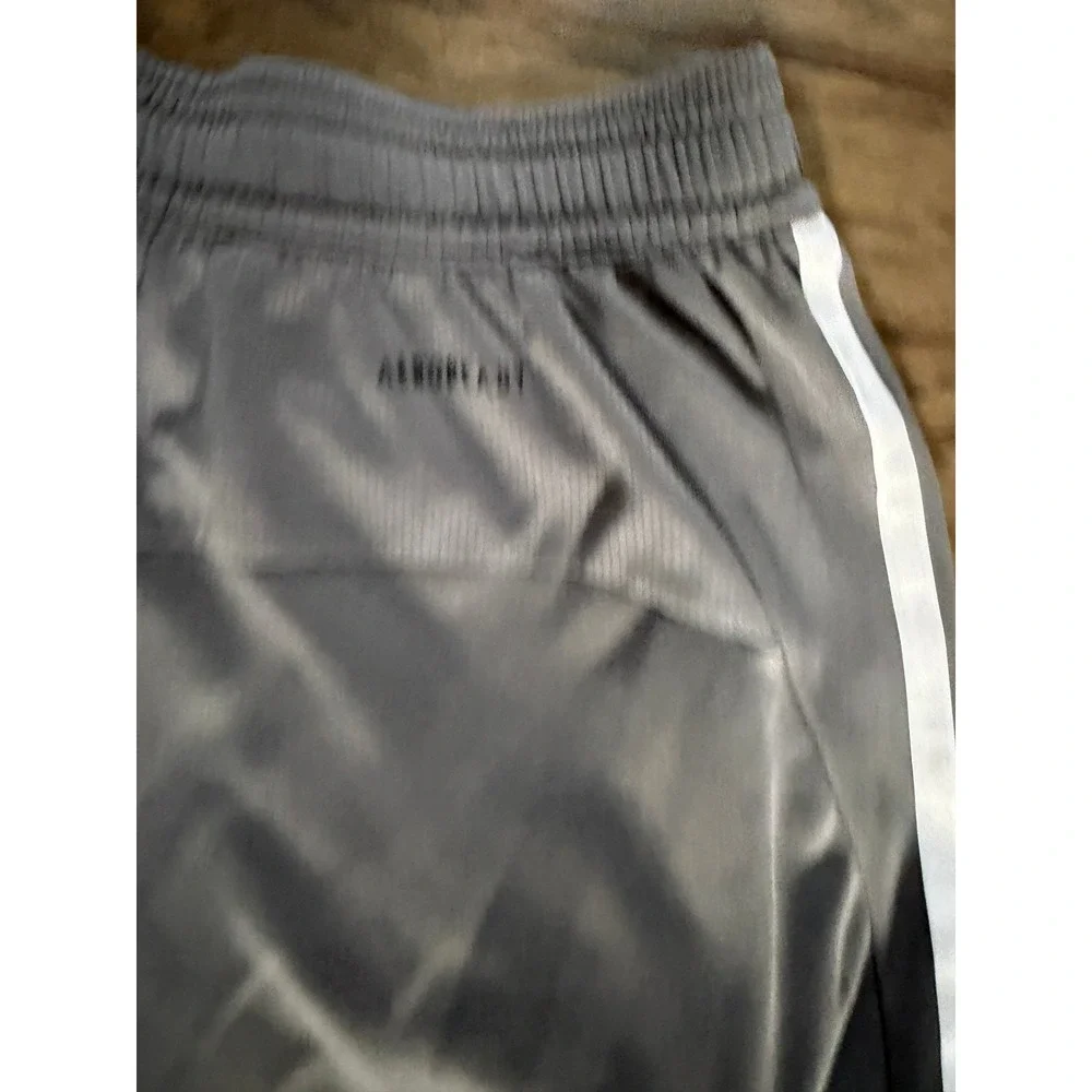 Adidas AEROREADY Primeblue Men's Athletic Shorts Size Small Athleisure